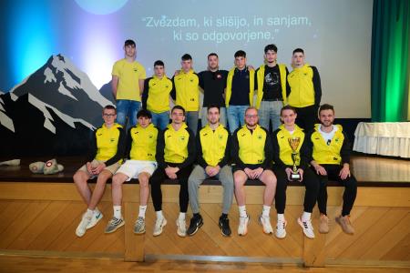 074_Naj sˇportnik 24 Zrecˇe